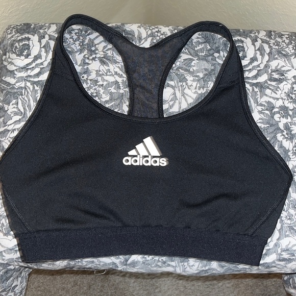 Adidas sports bra - No padding - Picture 1 of 2
